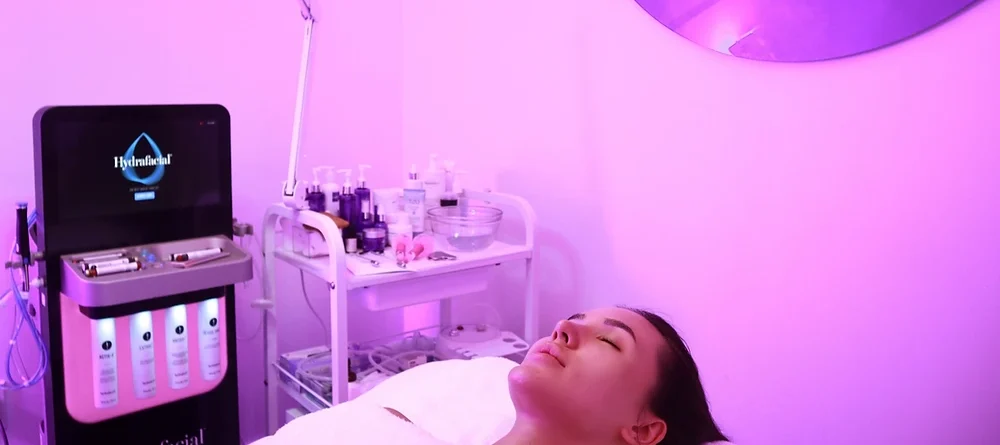 Kodėl „Hydrafacial“ LED terapija yra efektyvi